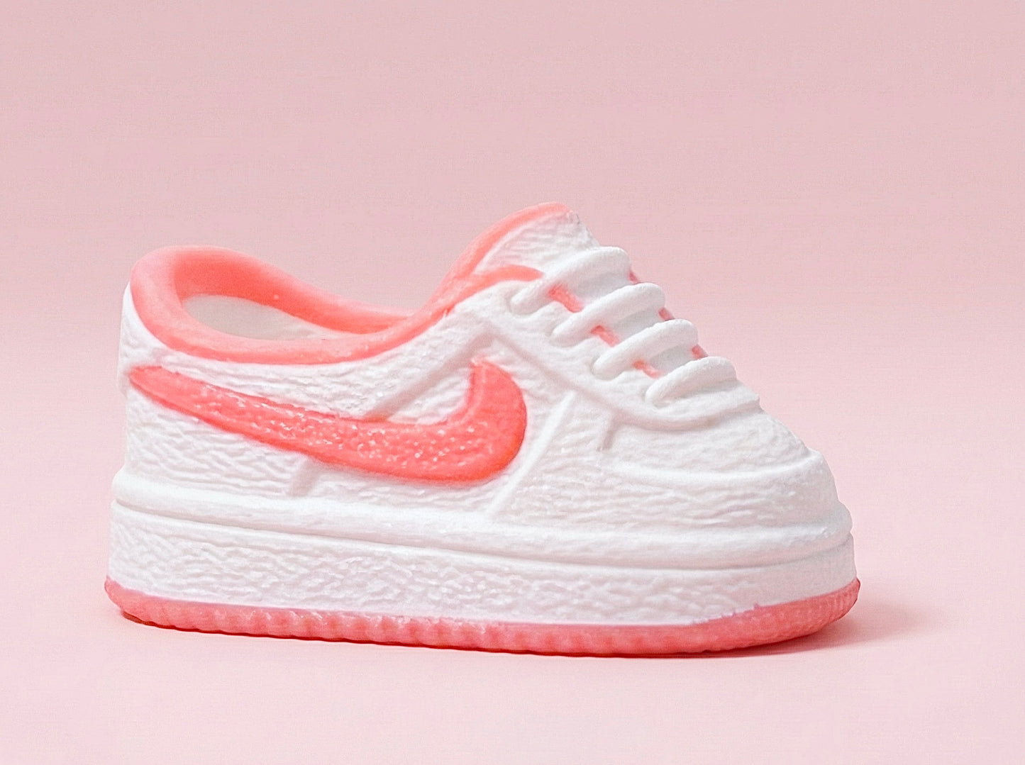 White w/Pink Foncy’s